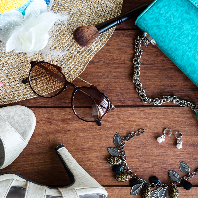 The Details Matter: How Accessories Elevate Ordinary Fits
